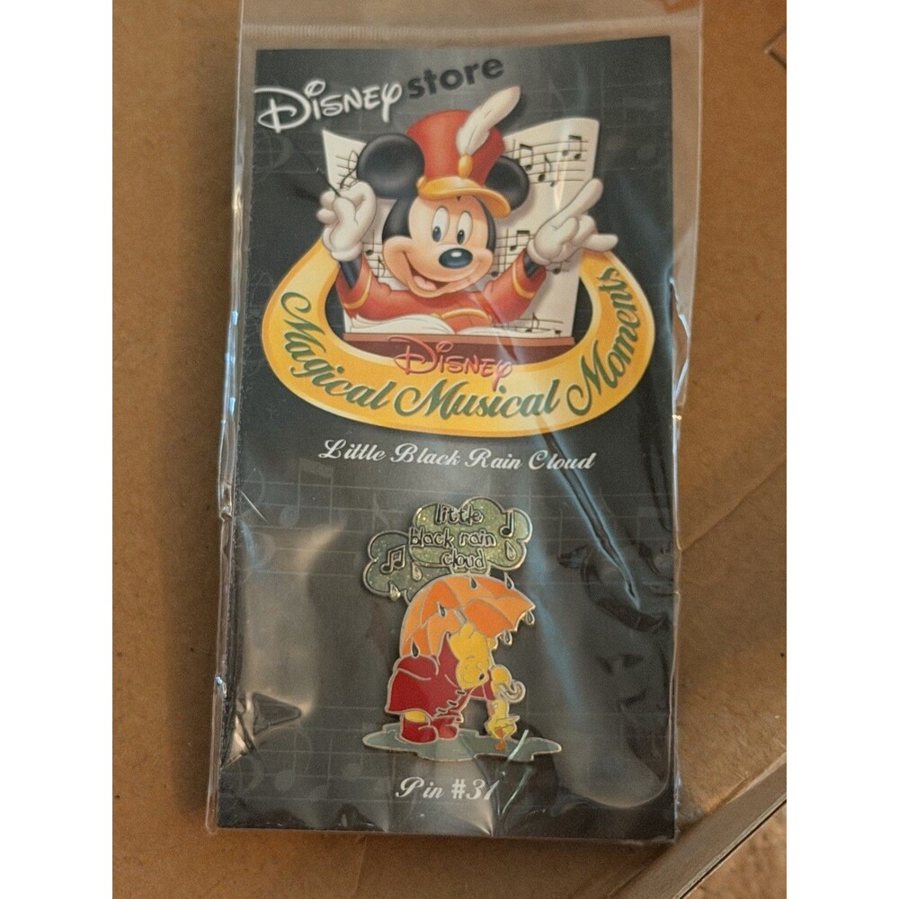 Disney pin Magical Musical Moments Little Black Rain Cloud Winnie the Pooh #31